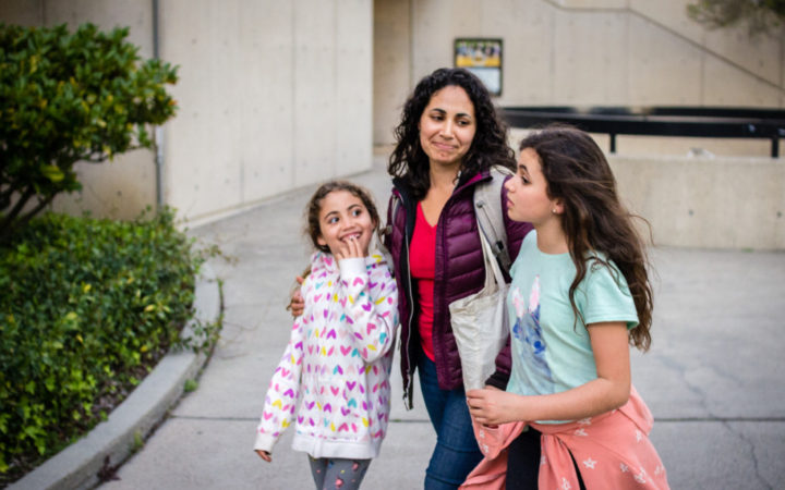 Anastasia Chavez and her two daughters. Image: Daniel Lurie